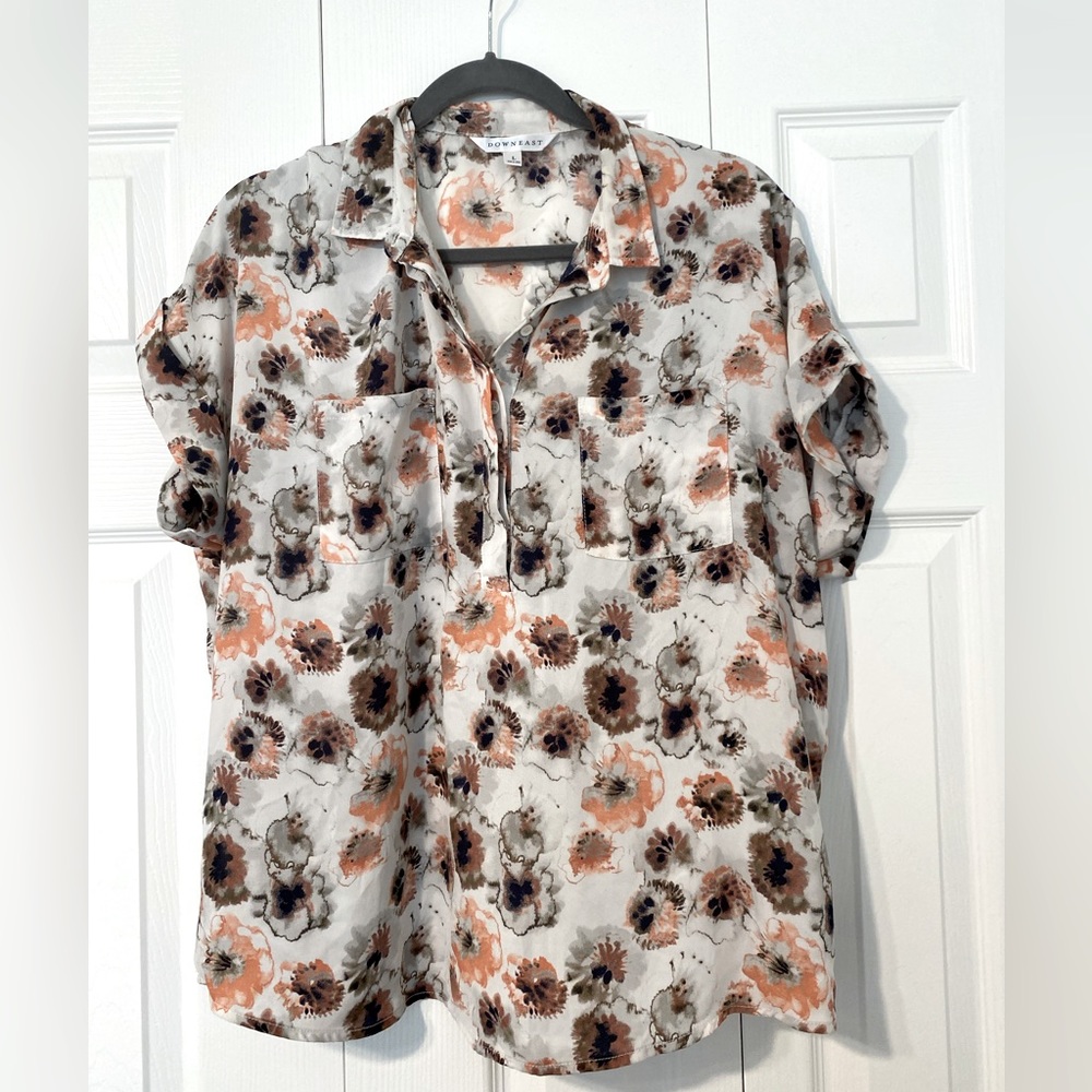 Downeast shirt size L